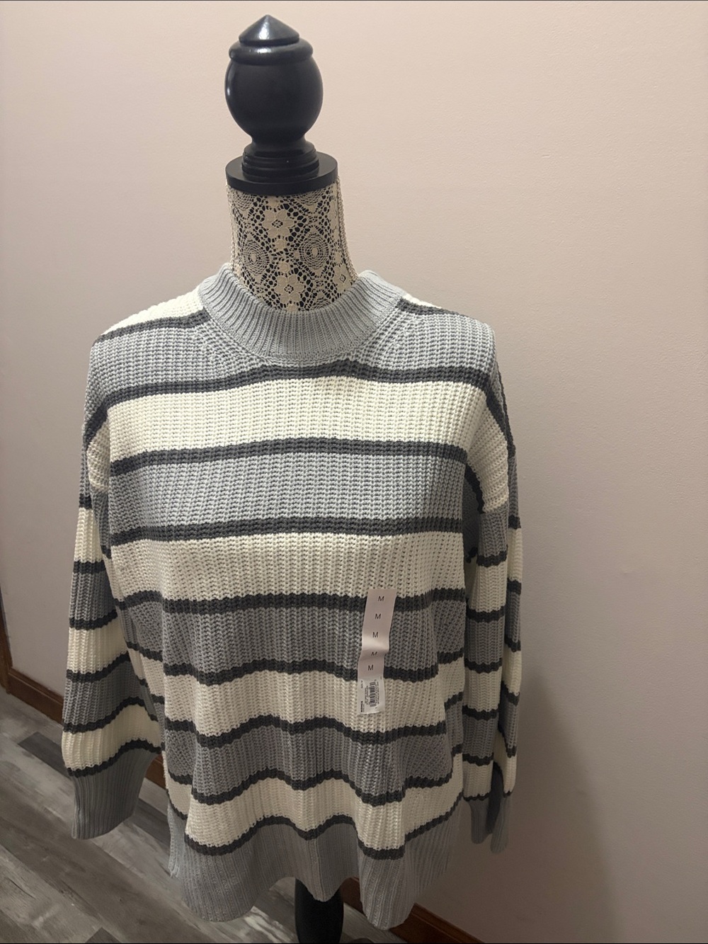 Kohl's woman’s Crewneck Striped Sweater in Gray & White